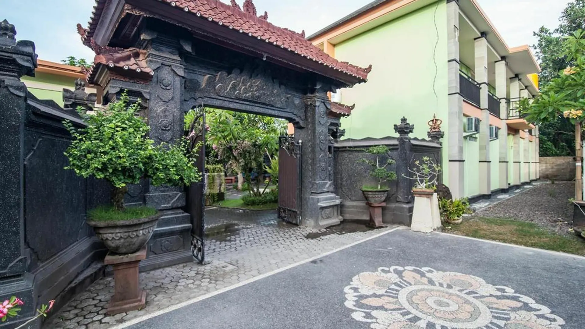 Tirai Bambu Jimbaran Otel Kuta Selatan